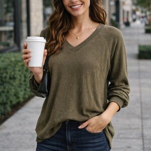Urban Outfitters Olive Green V Neck Pullover Sweater Size S
